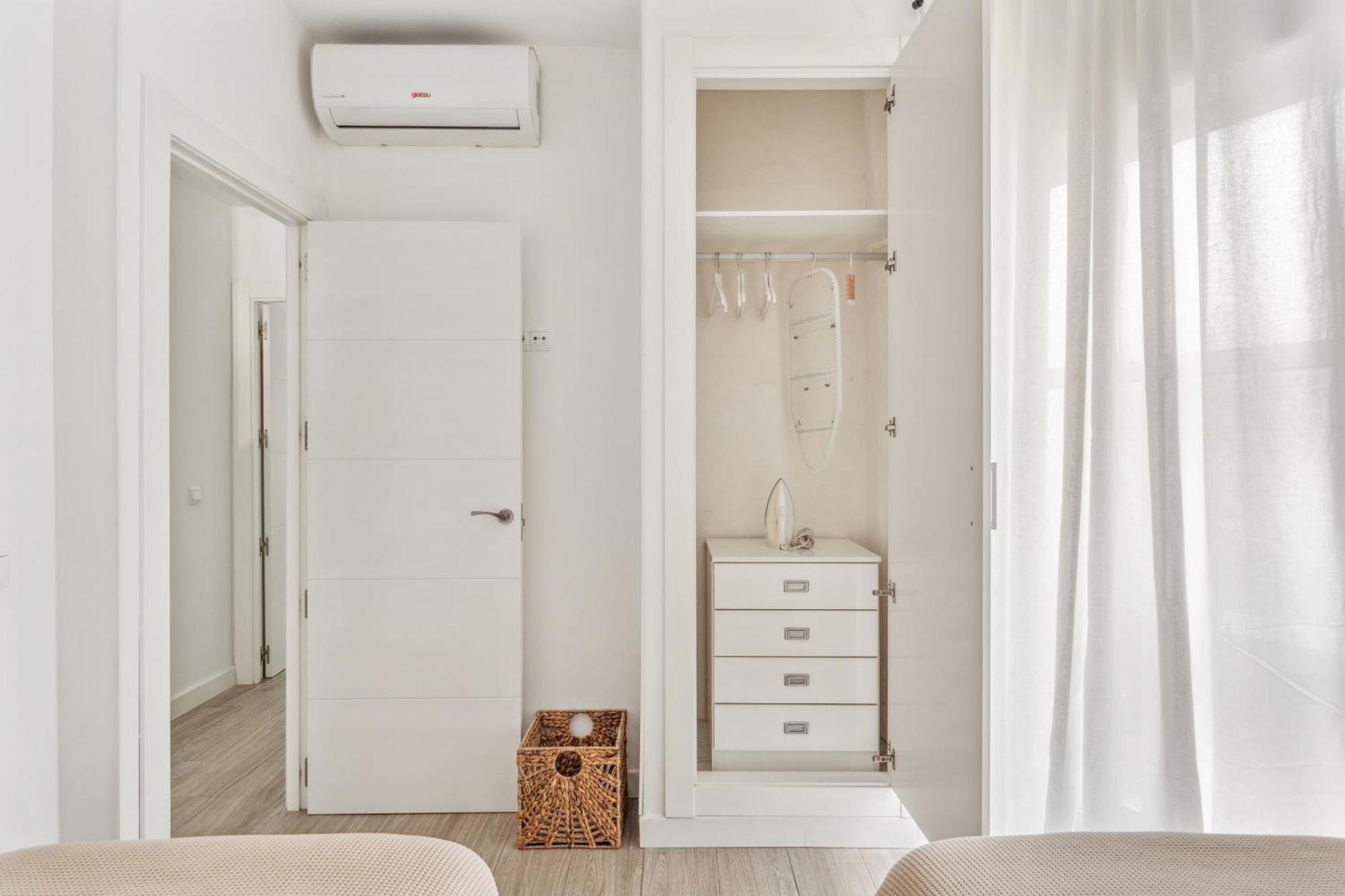 Epidemia & Quite Bedrooms By Ele Apartments Malaga Zewnętrze zdjęcie